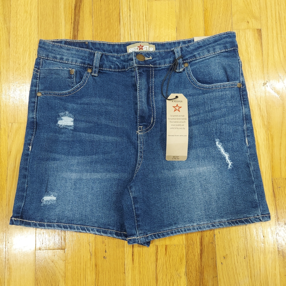 NWT RED START Womens Shorts (Size: 8/30)